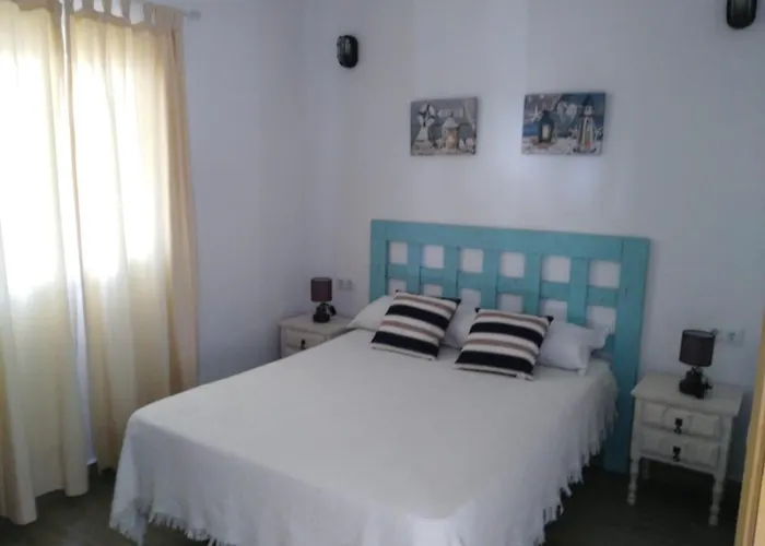 Rural Izan アパート