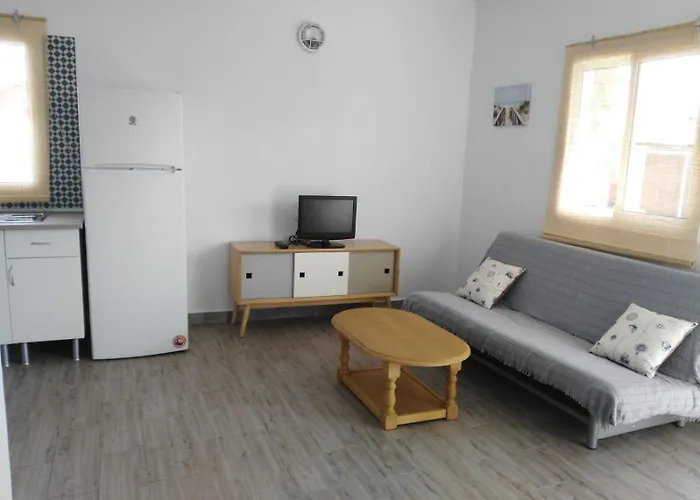 Rural Izan アパート *